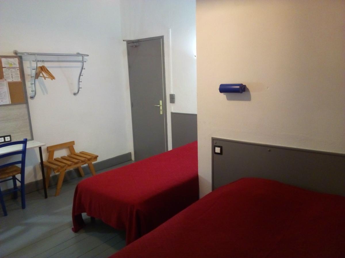 Hotel Restaurant De L'Union Mirambeau  Εξωτερικό φωτογραφία